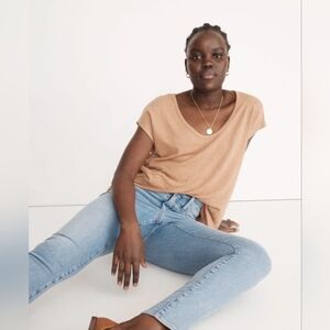 Madewell Linen-Blend U-Scoop Tee